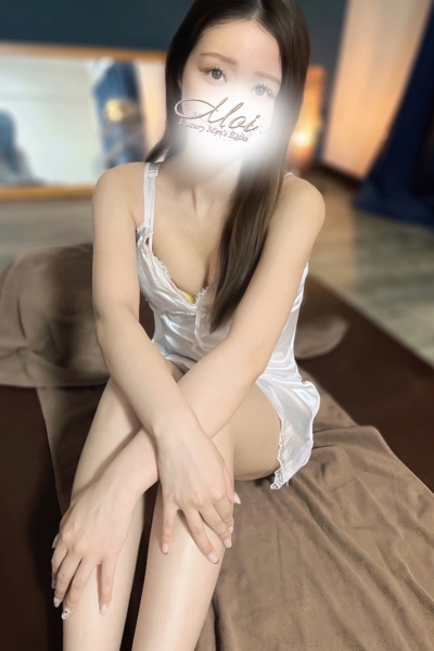 白咲ここあ